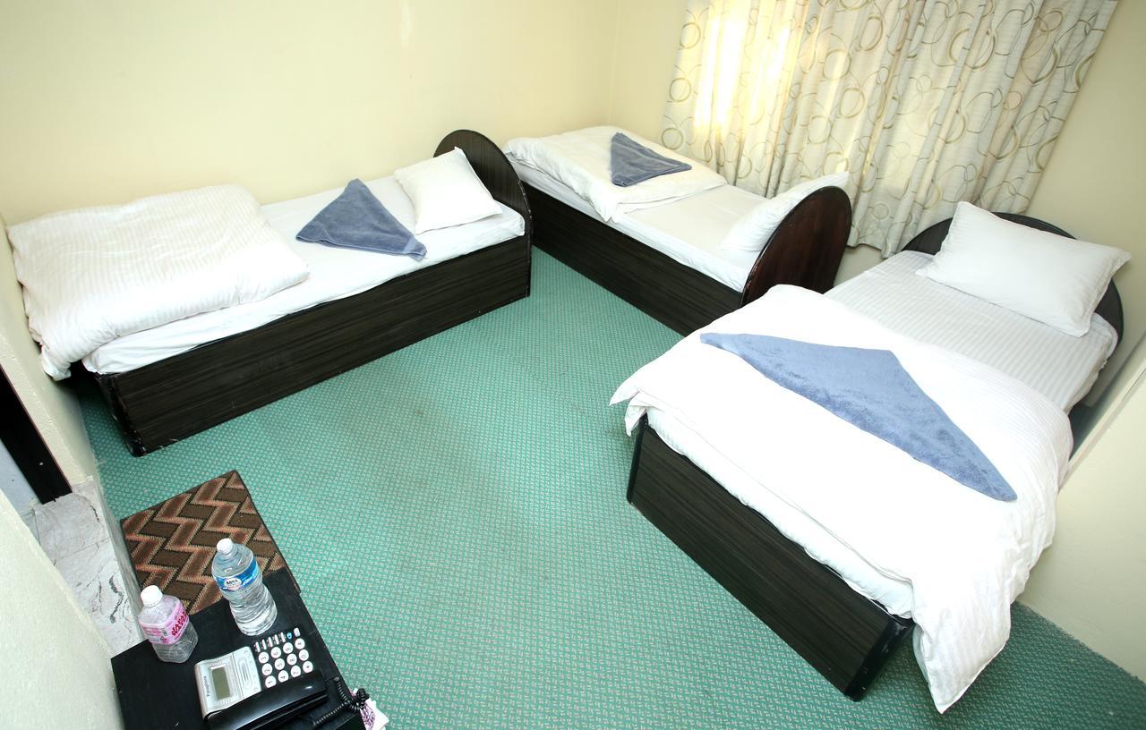 Mitra Garden Inn Catmandu Exterior foto